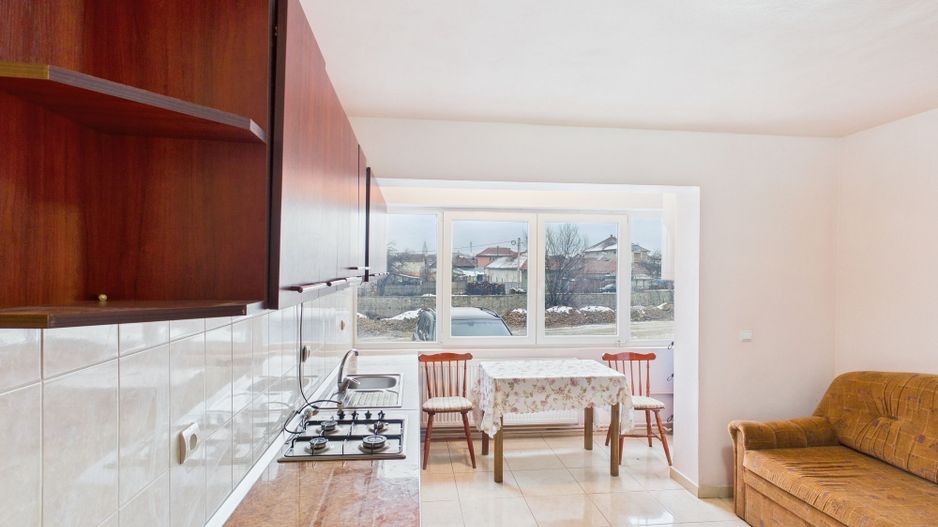 Apartament 3 camere – Parter – Beiuș - Poză 2