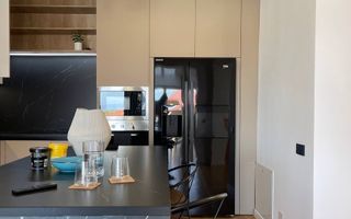 Casă cu design modern & suflet autentic – 200 m² de confort și rafinam - Poză 12