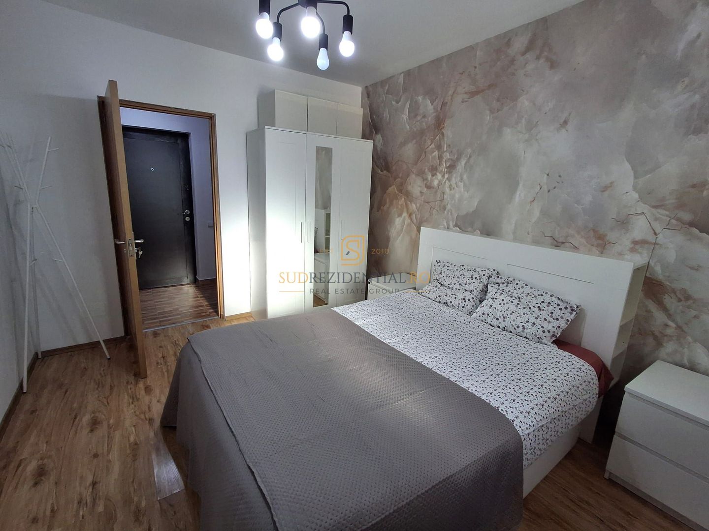 Apartament modern cu 2 camere, Drumul Jilavei, Metrou Aparatori - Poză 9