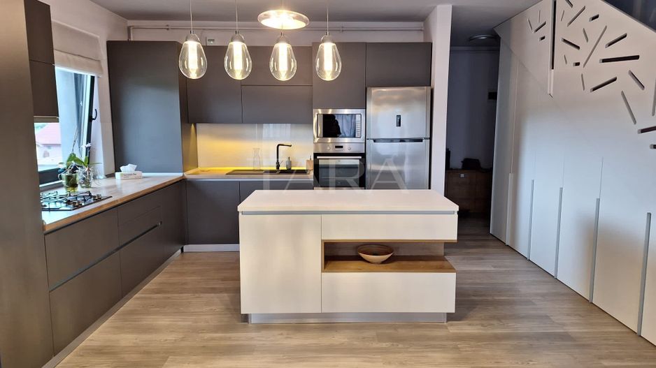Apartament duplex premium, 103 mp utili, parcare inclusă. - Poză 2