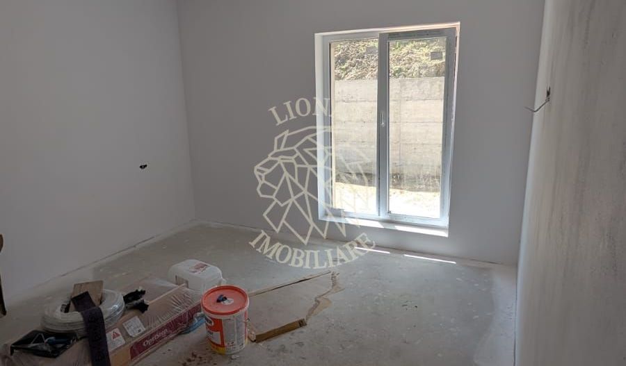Casa Finisata 4 camere 118 mp+terasa 16 mp-Zona Str. Ghinzii - Poză 4