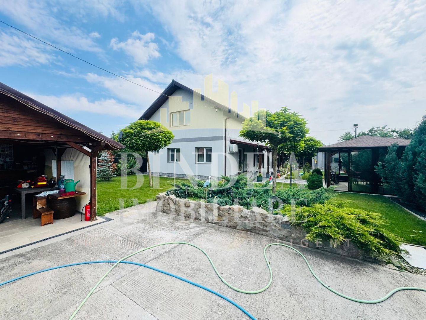 Casă individuală 200 mp utili | Teren 700 mp | 2 terase | Cerneteaz - Poză 1