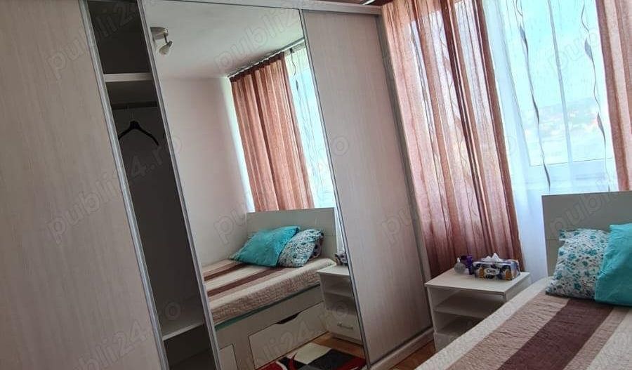 De vânzare Apartament 4 camere - Poză 7