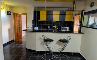 Apartament 4 camere 132 mp-balcon-ideal locuire- zona Calea Moldovei - Poză 2