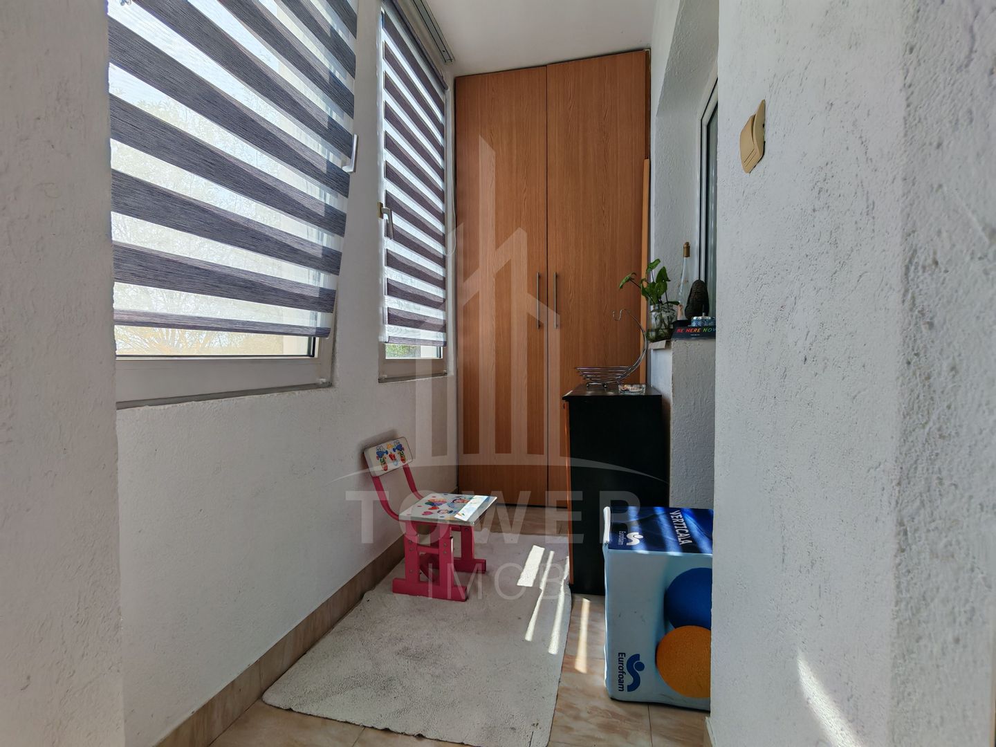 Apartament 3 camere de vanzare situat în Șelimbăr, pe Pictor Brana. - Poză 7