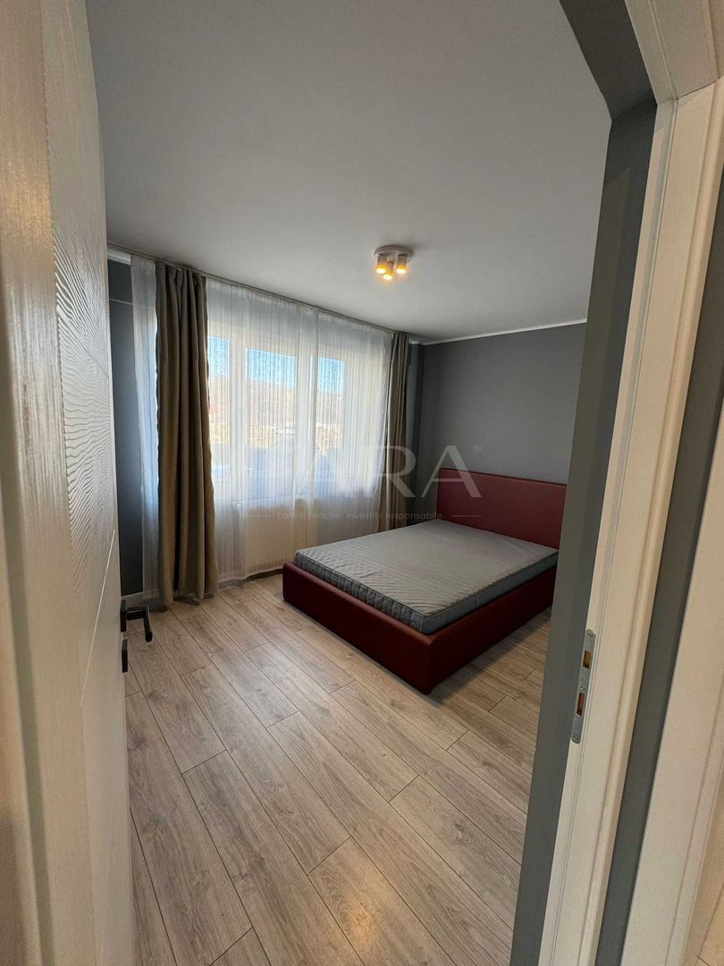 Apartament 3 camere cu curte și balcon, în zona Tineretului - Poză 4