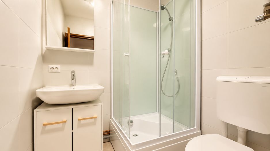 Casa / Vila cu 7 camere de vanzare in Ovidiu Sud Constanta - Poză 9