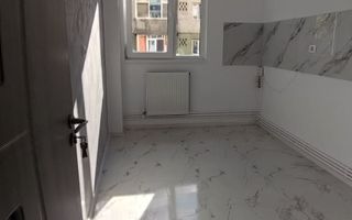 Apartament 2 camere, decomandat, renovat complet – Zona Tomis Nord - Poză 4