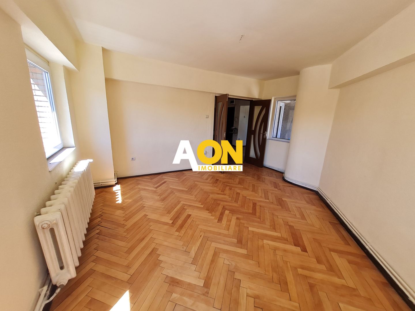 Apartament 4 Camere, 97.5 mp, Decomandat, Et.1, Ultracentral - Poză 1