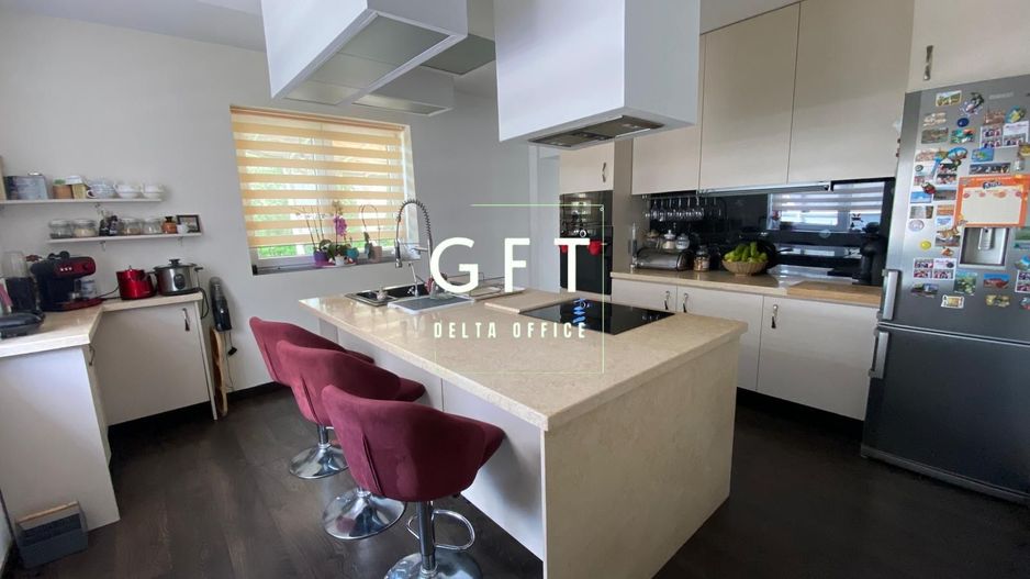 PRET REDUS!!! Vila de lux, P+E+M, piscina, 7 minute de centru Bistritei - Poză 10