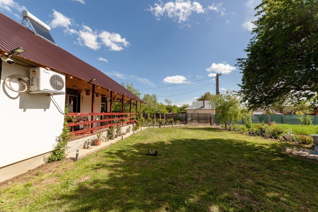 Casă renovată 2022, 3 camere, 1034 mp teren, încălzire în pardoseală - Poză 22