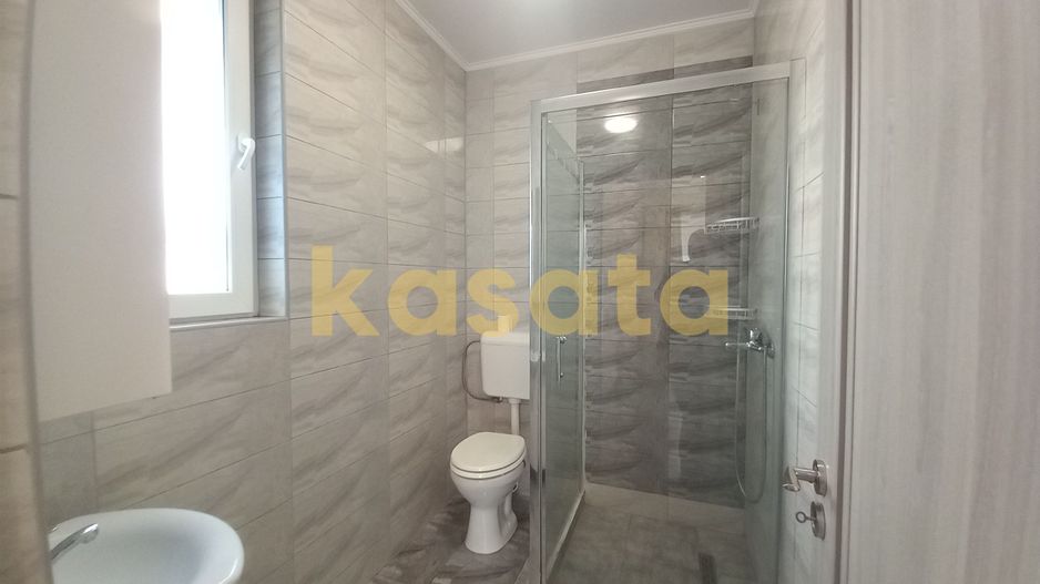 Vilă Modernă 4 Camere | Curte Privată | Zonă Excelentă & Facilități - Poză 17