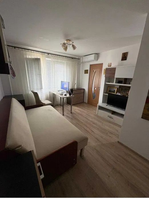 Garsonieră complet utilată disponibilă imediat – Brâncoveanu Sector 4 - Poză 2