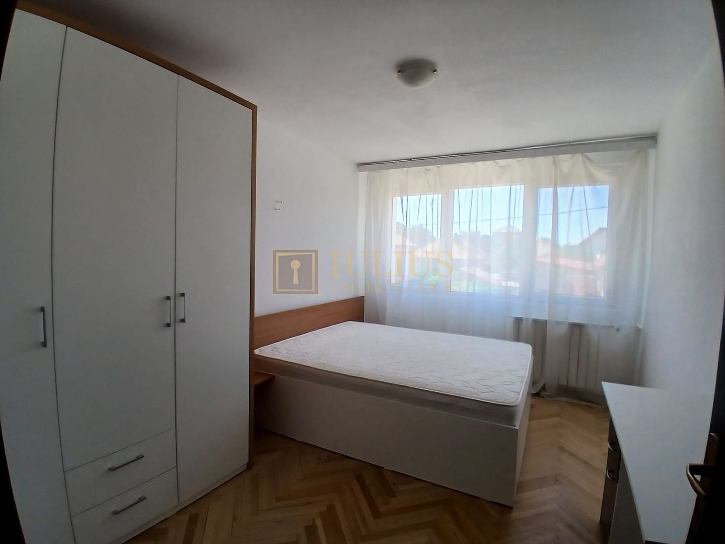 Apartament cu 3 camere in Complexul Studentesc - Poză 6