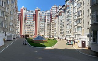 Chirie apartament, 3 camere, strada Lev Tolstoi, Centru - Poză 10