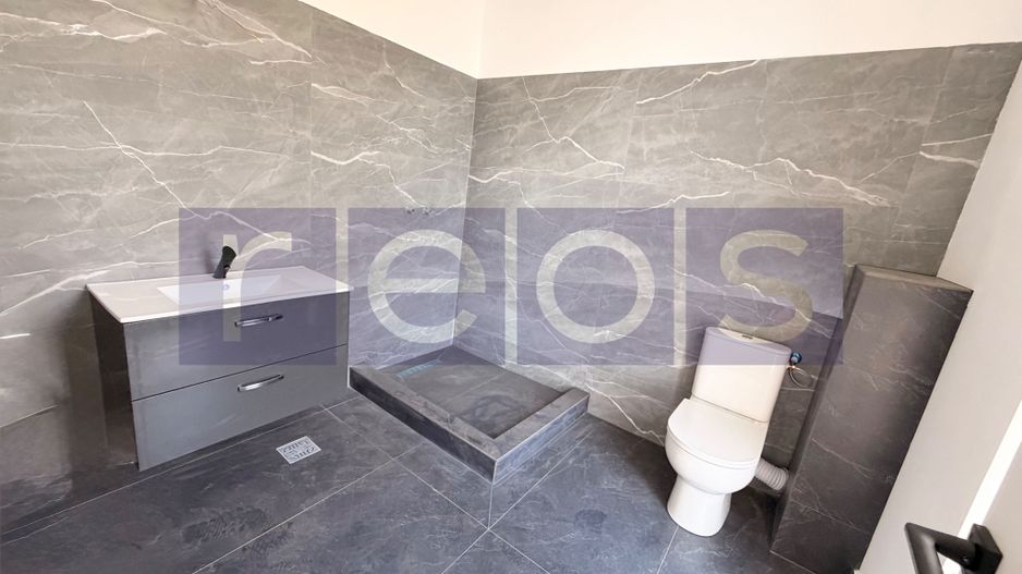 VILA INDIVIDUALA P+1+M | 284 MP UTILI | 5 DORMITOARE | ZONA BUCURESTII NOI - Poză 23