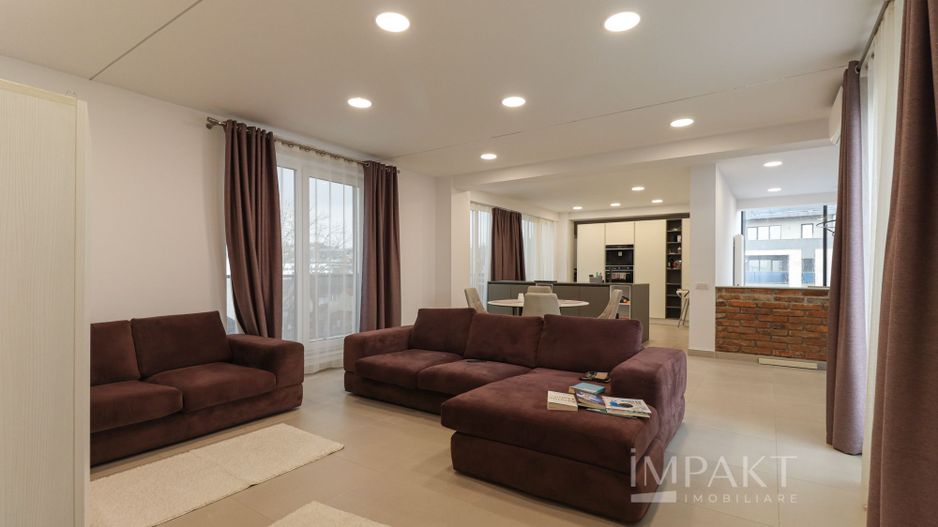 Penthouse dispus pe 2 niveluri in Dambul Rotund - Poză 6