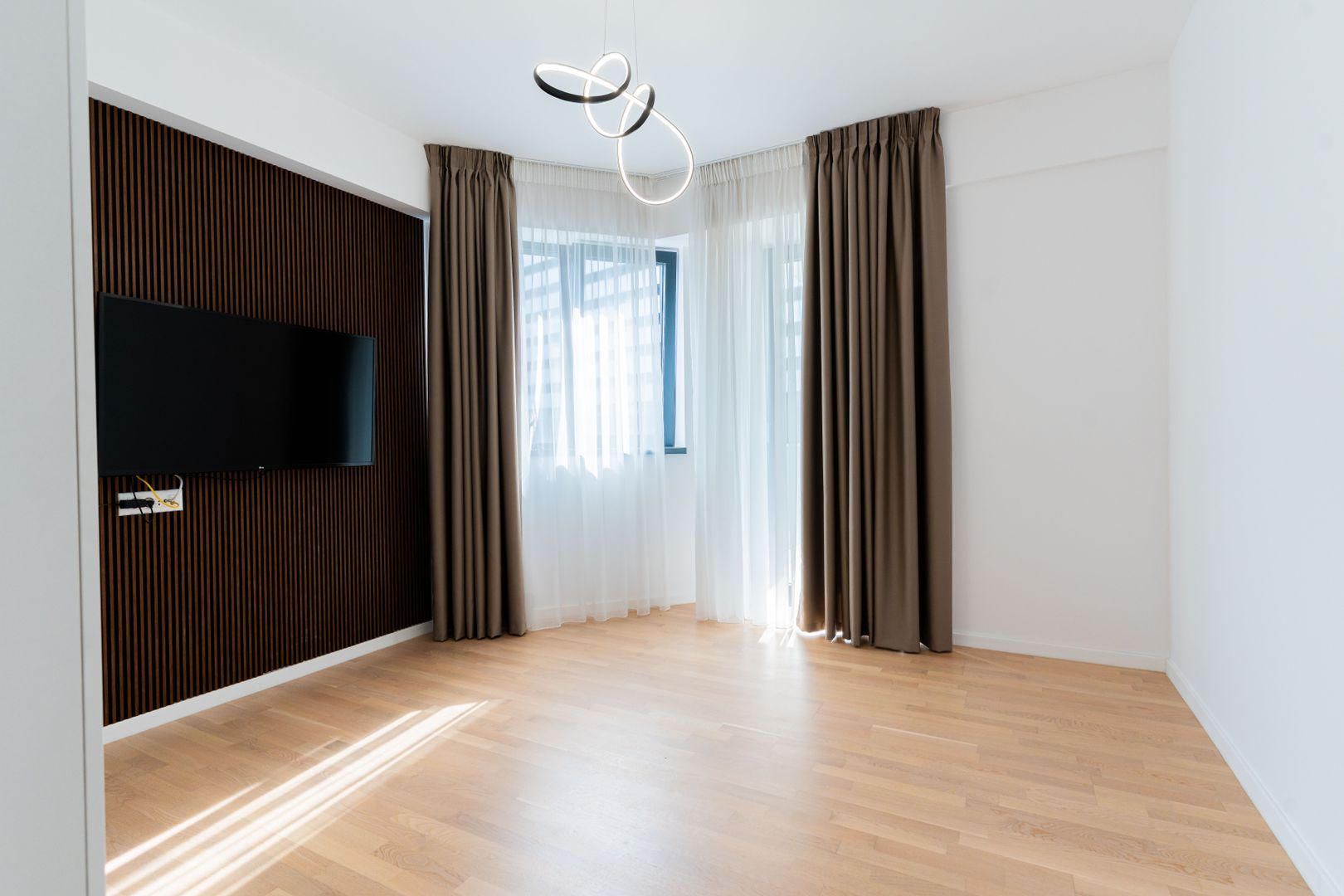 Apartament LUX 2 Camere Atlas Residence Aviatiei Herastrau - Poză 1
