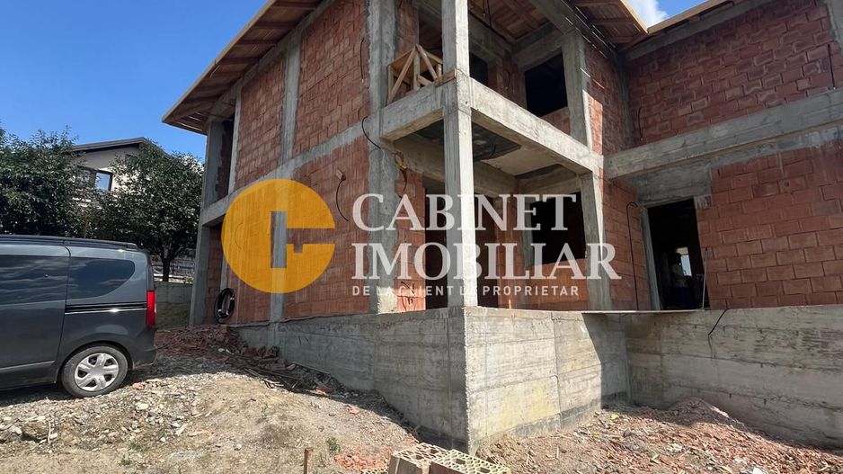 Duplex 5 Camere  3 Bai 124MP Intrare BREAZU cu VEDERE PANORAMICA - Poză 2