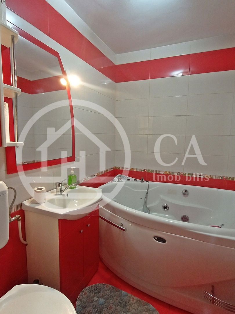 Apartament cu 3 camere de vanzare in zona Rogerius, Oradea - Poză 10