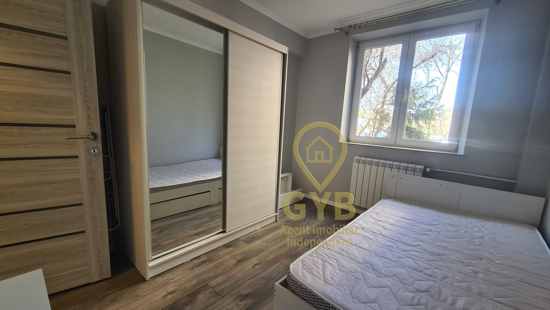 Se închiriază apartament cu 3 camere, renovat recent - Poză 14