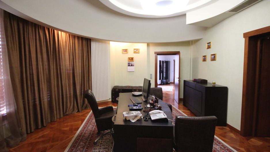 Casa pretabila birouri, camin de batrani - Poză 10