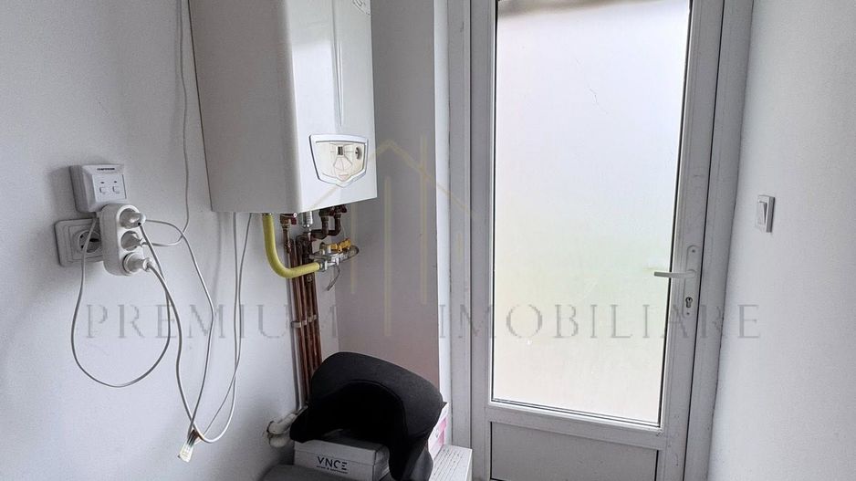 Spatiu comercial de vanzare in Onesti - Poză 6