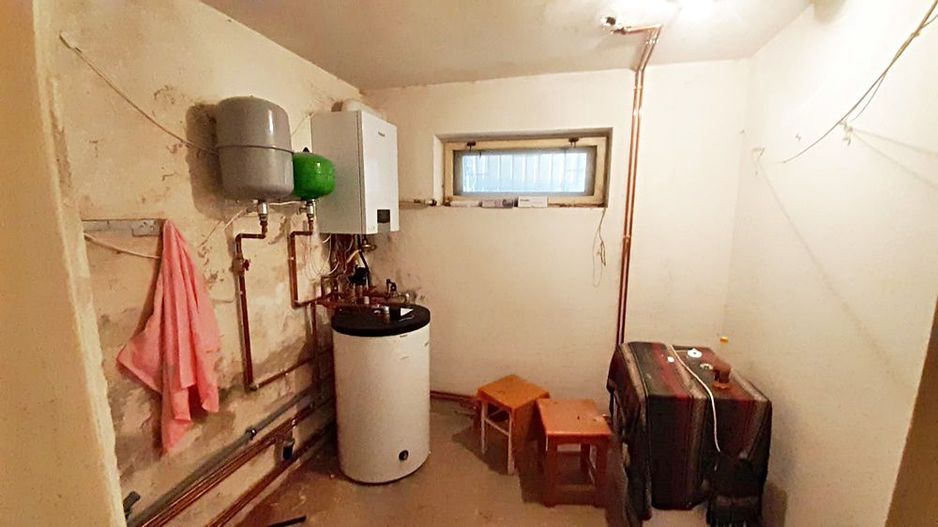 Predeal, casa de vacanta cu 5 camere si 630mp teren, 150000 euro - Poză 18