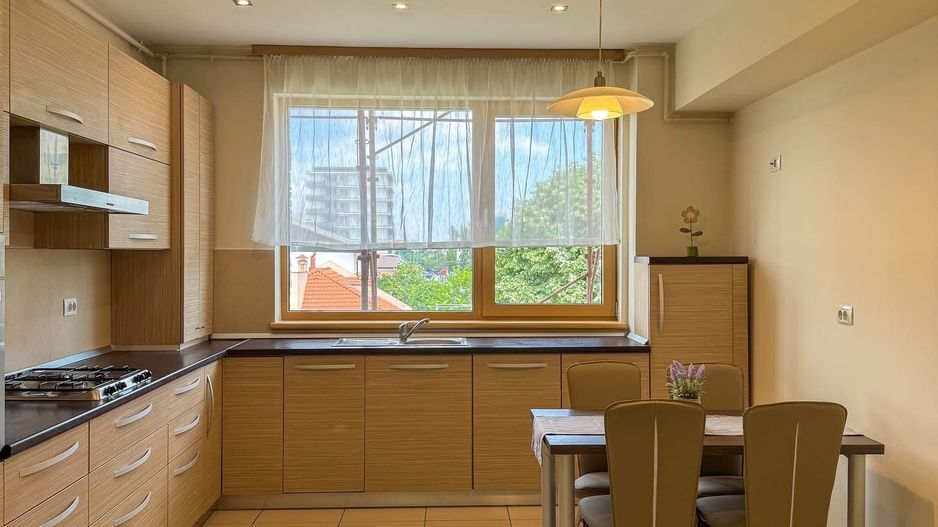 Apartament 3 camere spațios – KM 5, Constanța | Parcare subterană - Poză 5