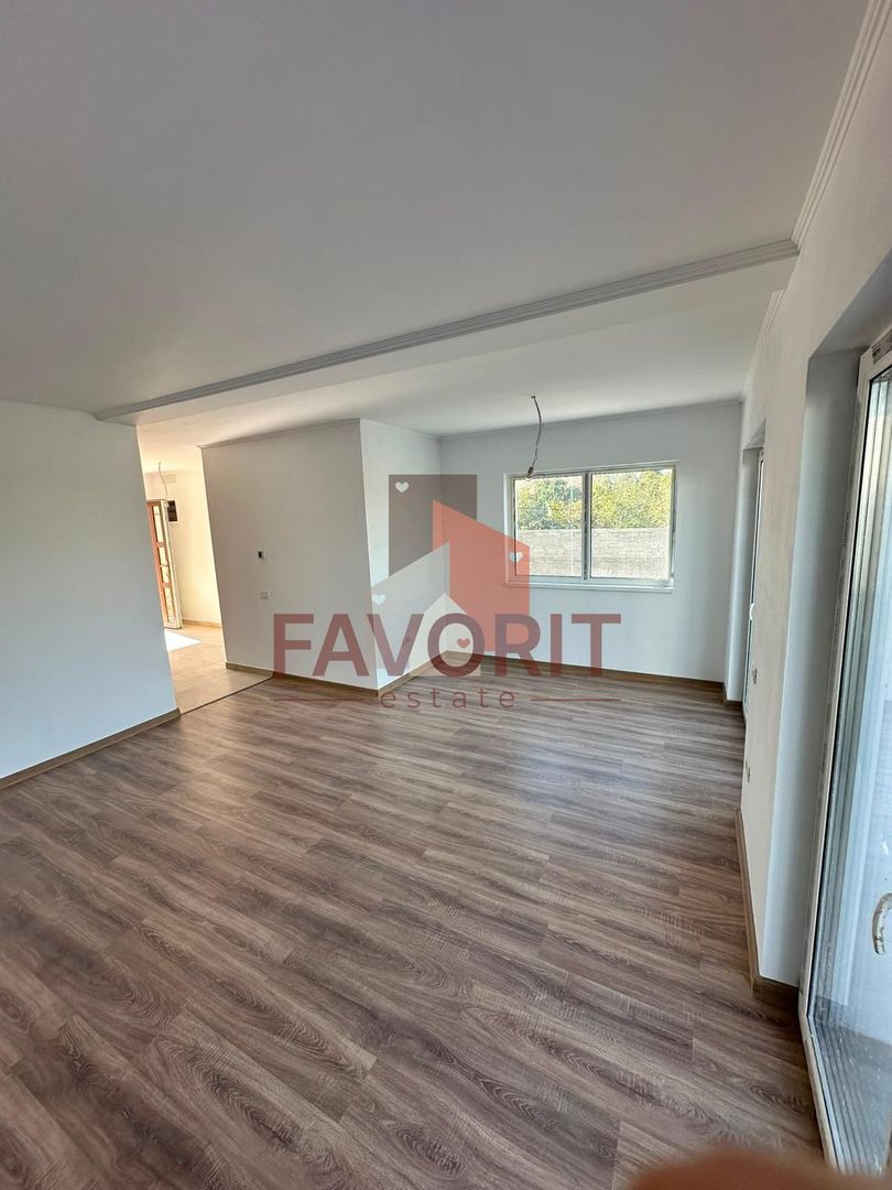 Duplex despartit prin camera tehnica | 4 camere | Toate utilitatile | - Poză 5