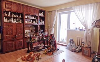 Apartament 3 camere | De vanzare | Etaj 1 | 67 mp | Cetate - Poză 2