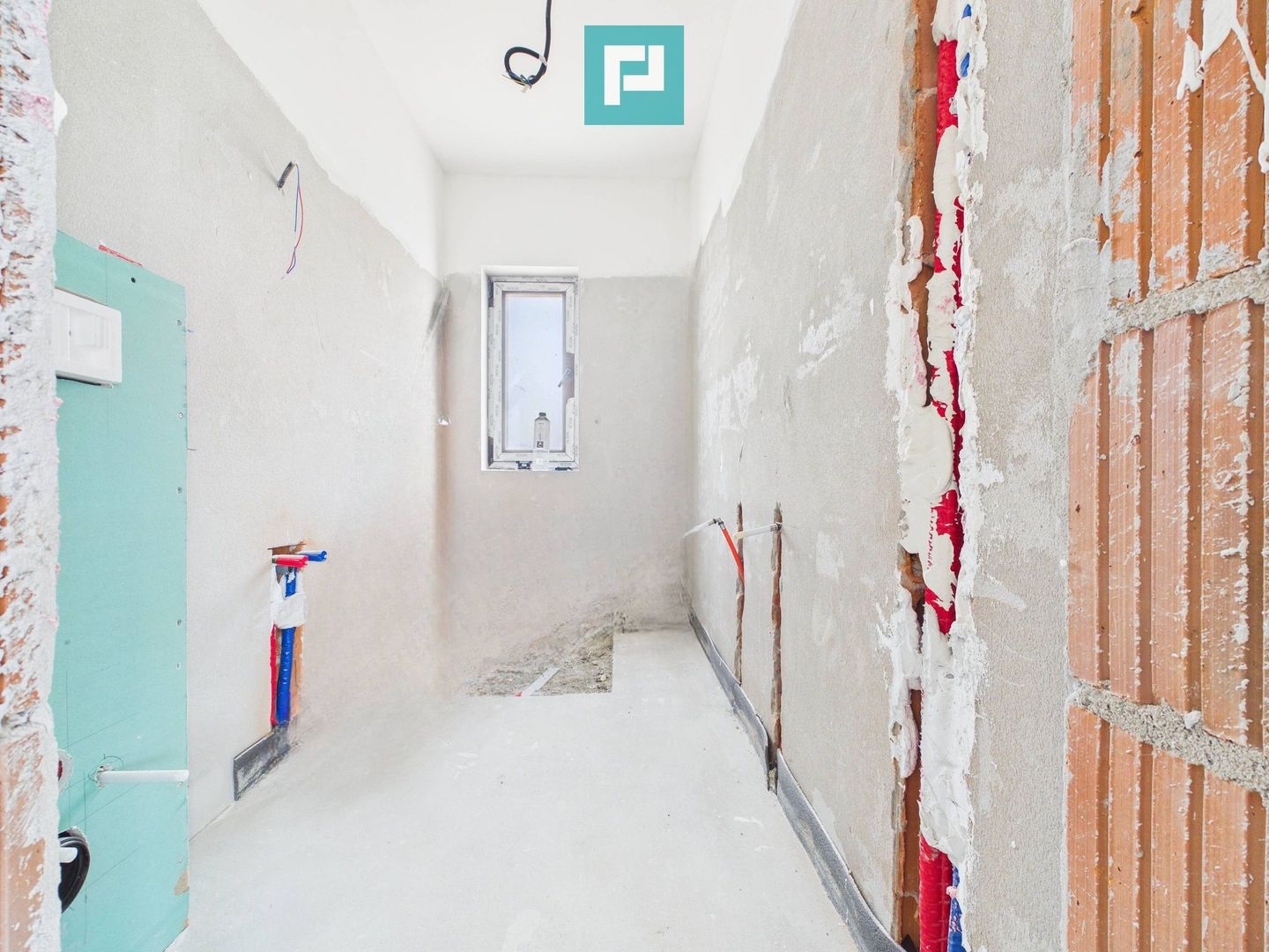 Duplex spațios 102 mp utili, teren 350mp in Covaci - Poză 13