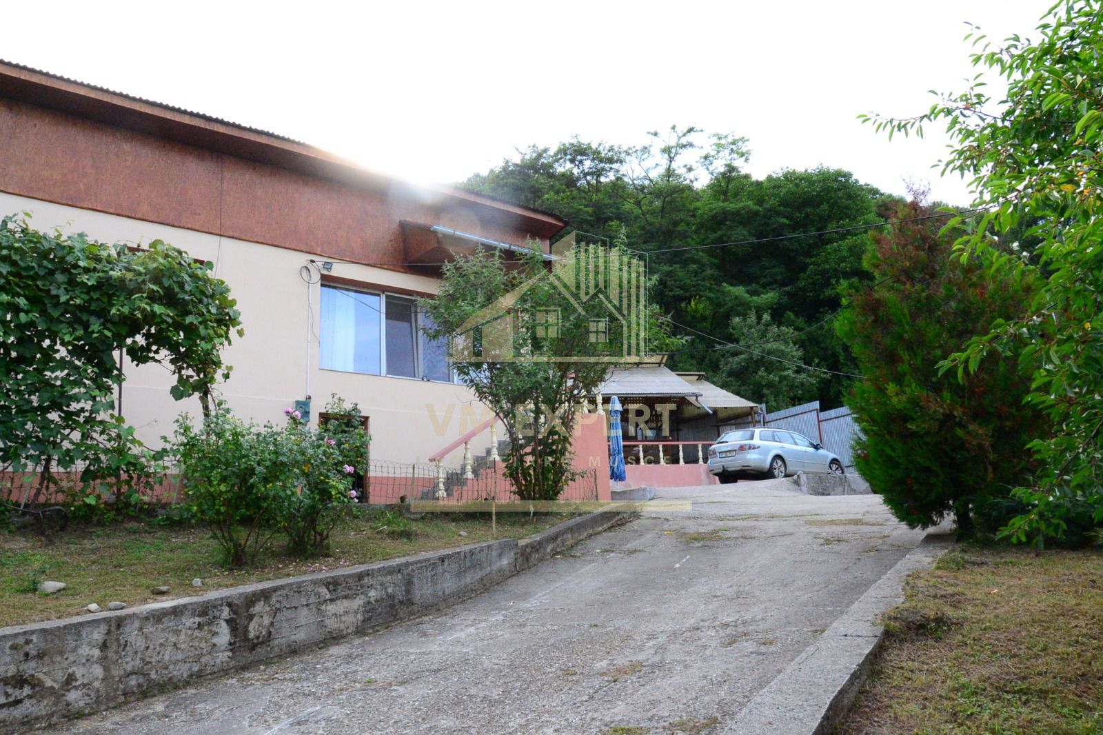 CASA 5 CAMERE, TEREN 606 MP, CAPU PISCULUI (GODENI ARGES) - Poză 2