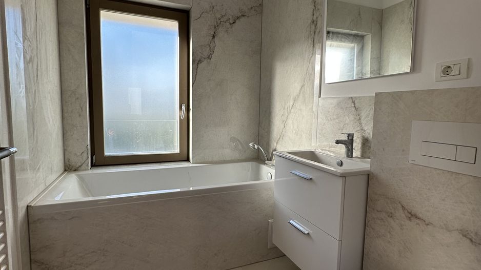 Casa cu 4 camere - Dumbarvita - Poză 10