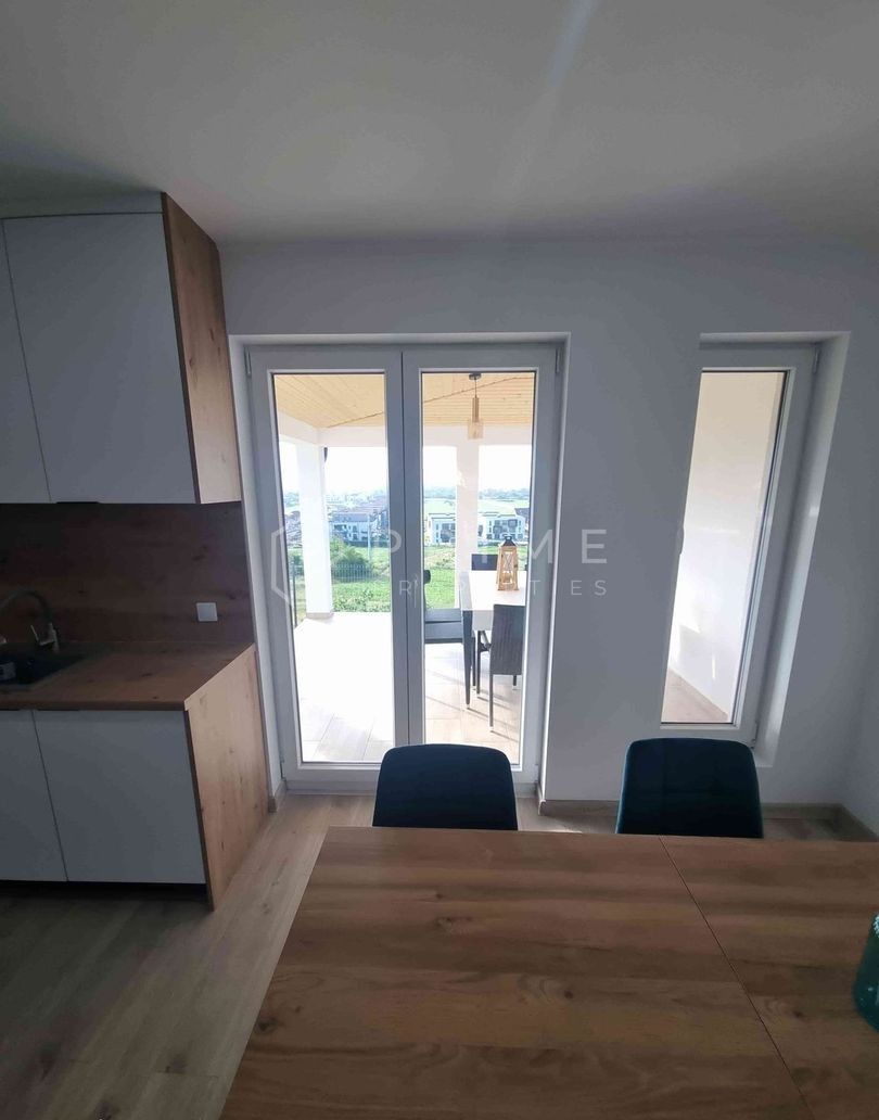Duplex NOU cu 4 camere, încălzire în pardoseală și terasă panoramică - Poză 8