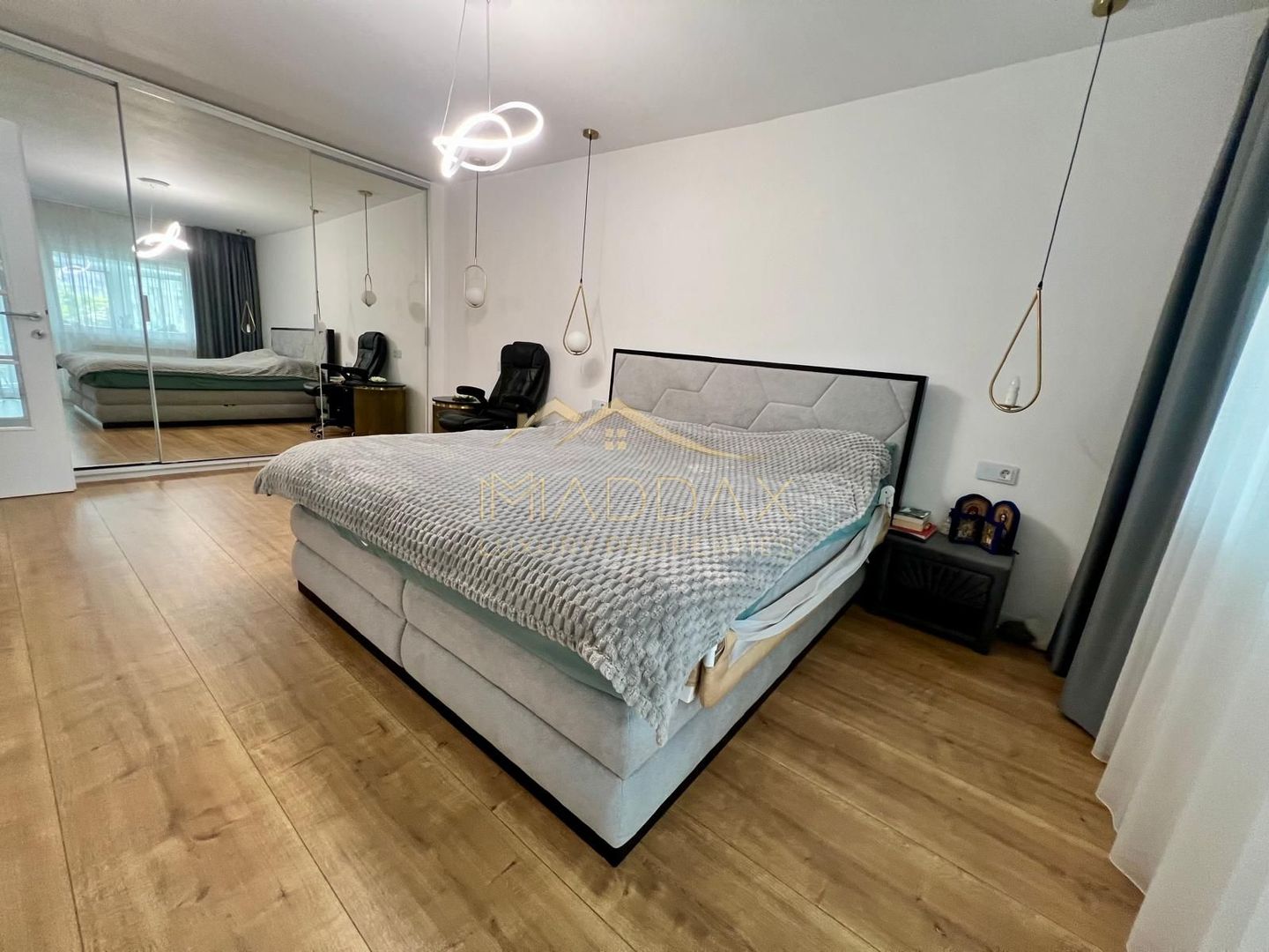 Apartament ***3 Camere // Unirii *700m Metrou* - Poză 4