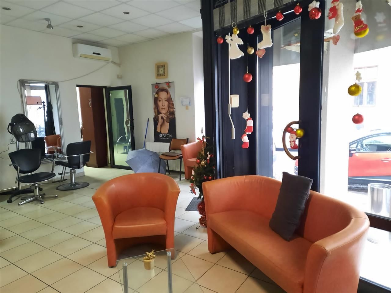 De inchiriat spatiu pentru salon infrumusetare zona Piata Unirii - Poză 2