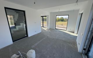 Casa individuala 4 camere, 181 mp utili, teren 822mp, zona Unirii - Poză 9