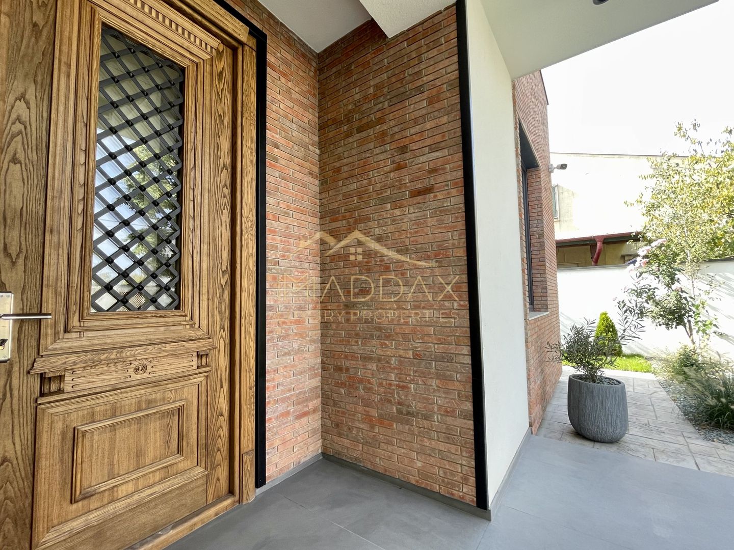 Vila cu 5 camere // * 565 mp gradina* // Tunari - Poză 60