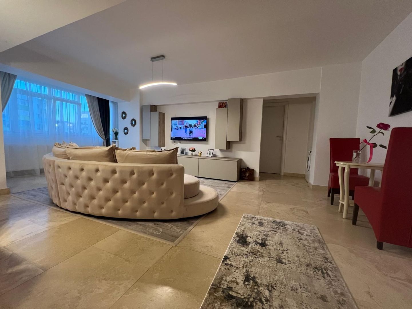 BRASADAS închiriază ap 3 cam etaj 5/8 Calea 13 Sept Marriott - Poză 1