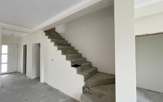 Duplex desparțit - 5 camere și 3 băi- Moșnița Nouă - Poză 4