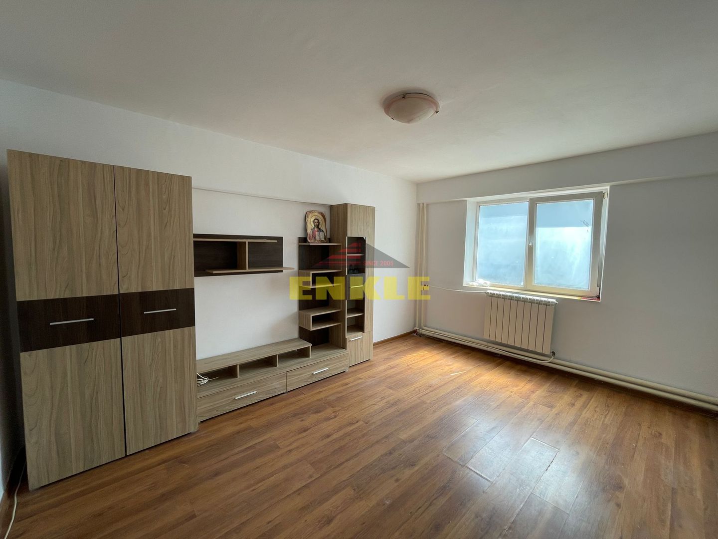 Vând cameră de cămin transformată în garsonieră - Poză 1