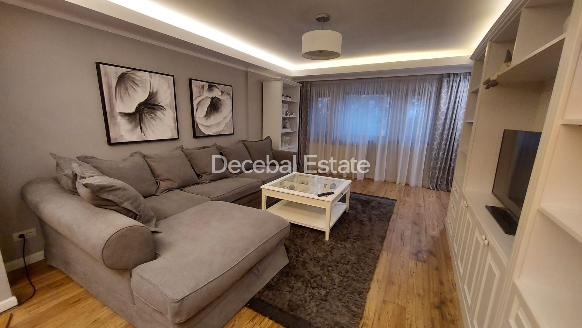 Apartament 3 camere Bld. Libertății 77 mp utili 3 balcoane 2 bai - Poză 1