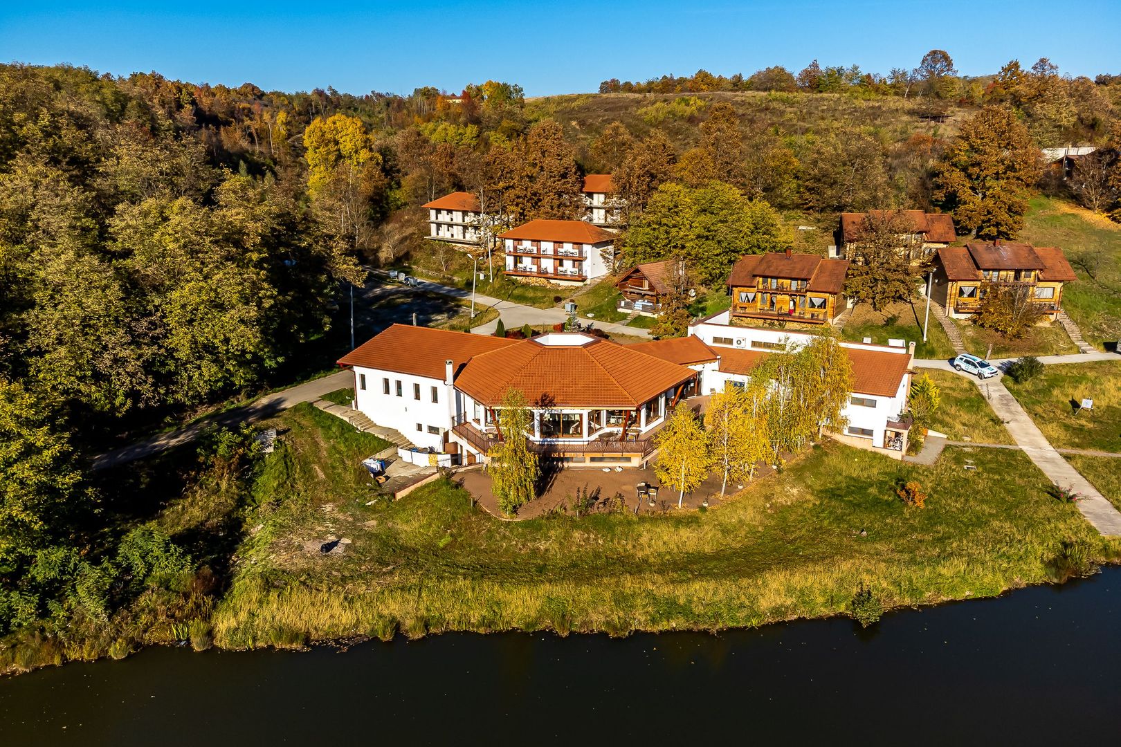 Afacere la cheie turism și producție - Poză 2