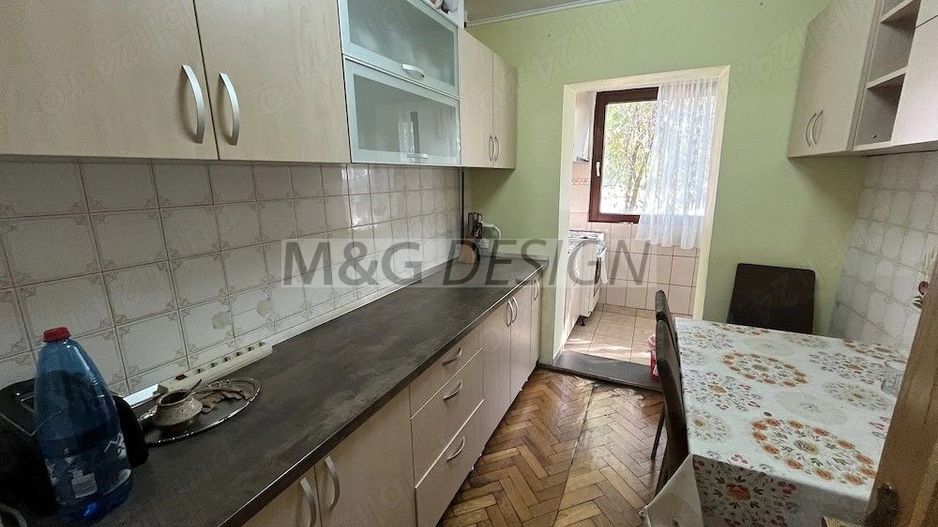 Apartament 3 camere  zona Lipovei - Poză 3