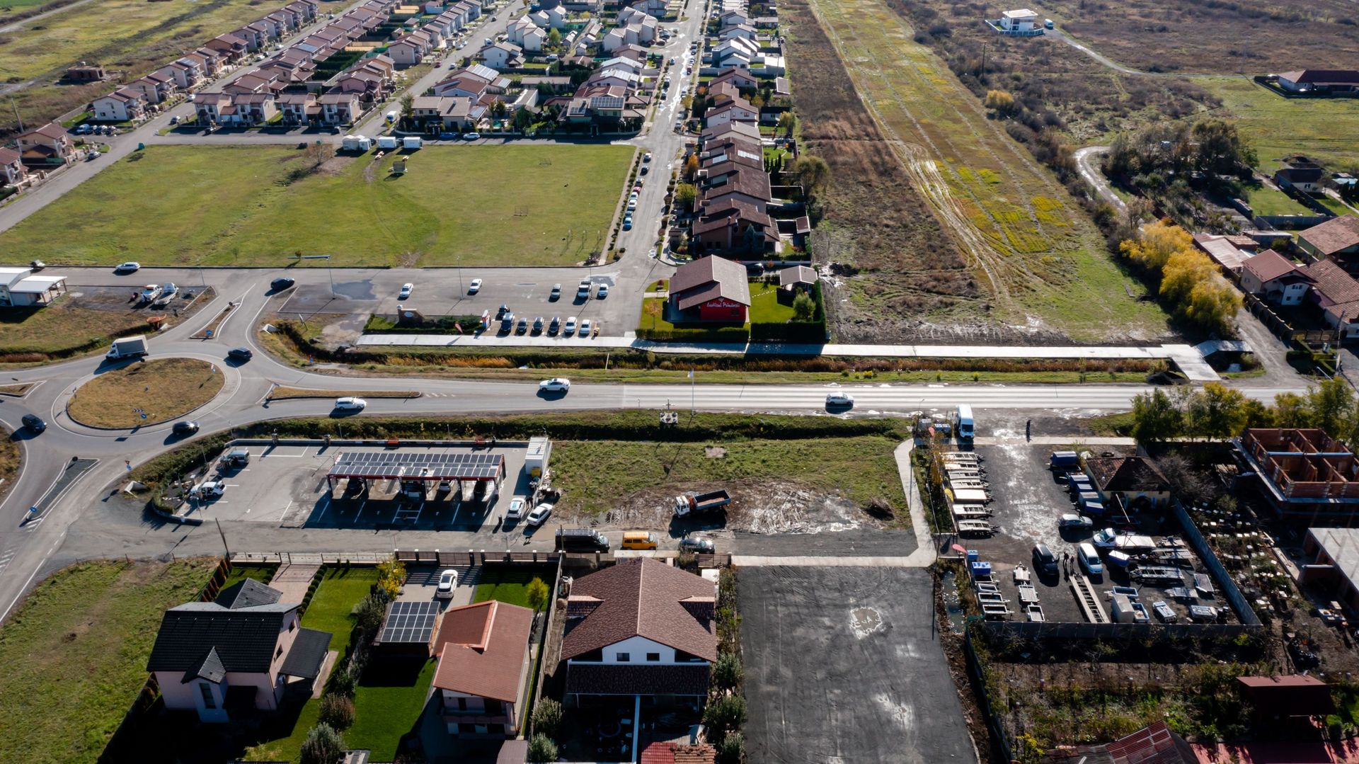 Teren intravilan pe artera principală în Săcălaz - Poză 9