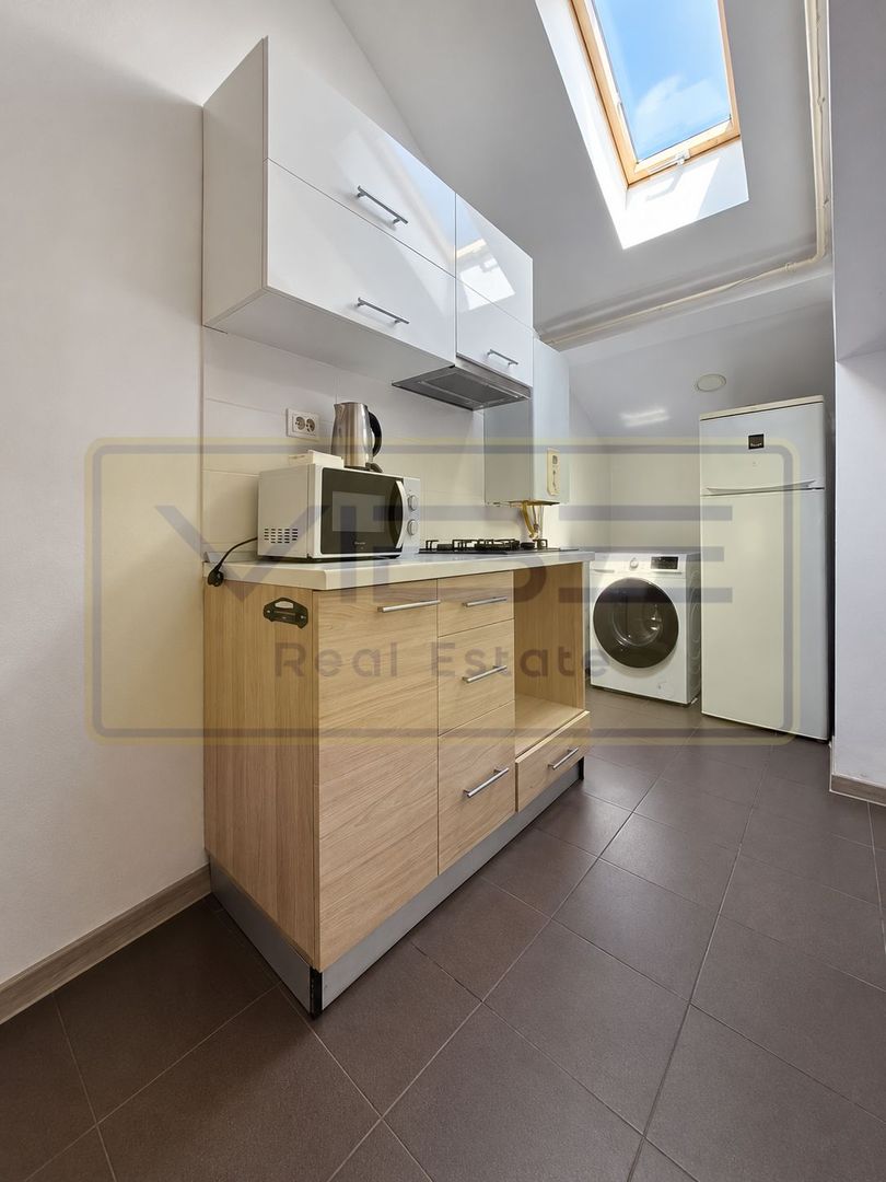 Tatatrasi- Piata Chirila- bloc nou- 3 camere - 550euro - Poză 3