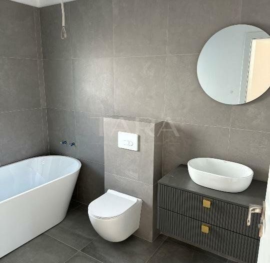 Casă 4 camere, 120 mp utili, teren 430 mp, Parcul Poligon, Florești. - Poză 6