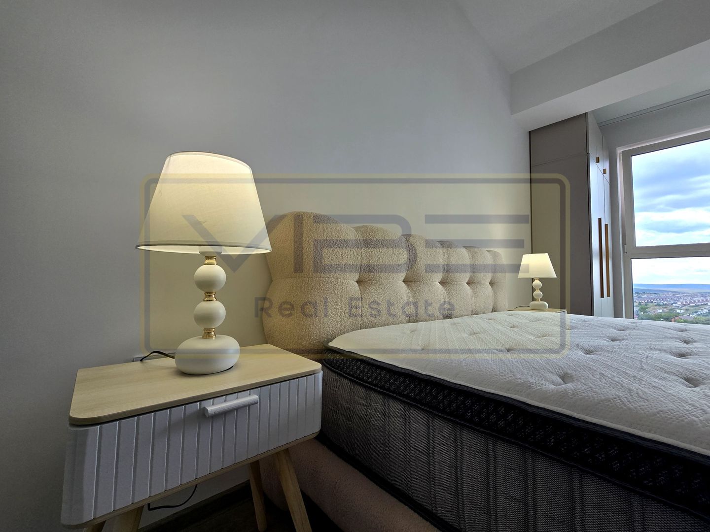 Copou- 3 camere 2 bai- decomandat- modern- parcare subterana - Poză 20