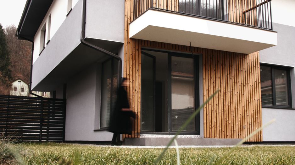 Duplex 4 camere DECOMANDATE, 120 mp utili, 180 mp curte, P+ET+POD - Poză 1